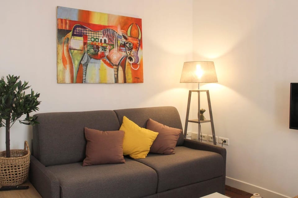 Charming in the Heart of the 9th Near the Opera Apartment in Paris