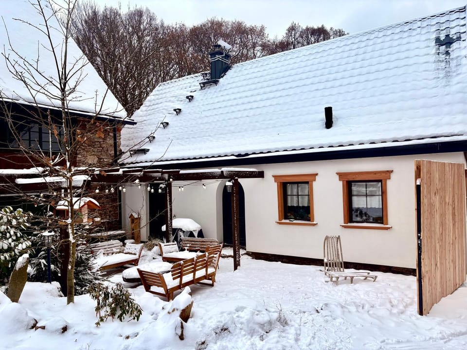 Property building, Winter
