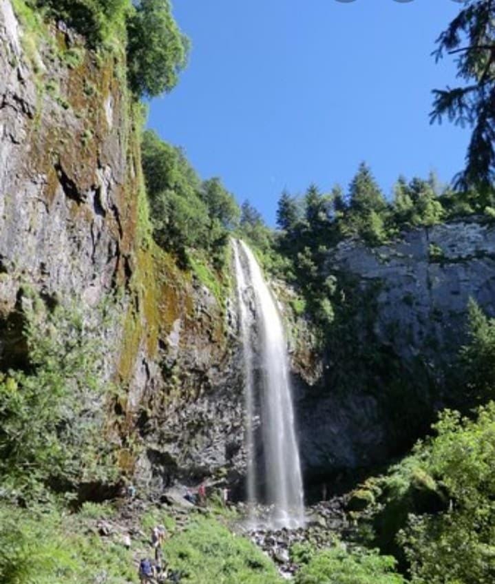 Magnifiques voûtes avec SPA House in Auvergne-Rhône-Alpes