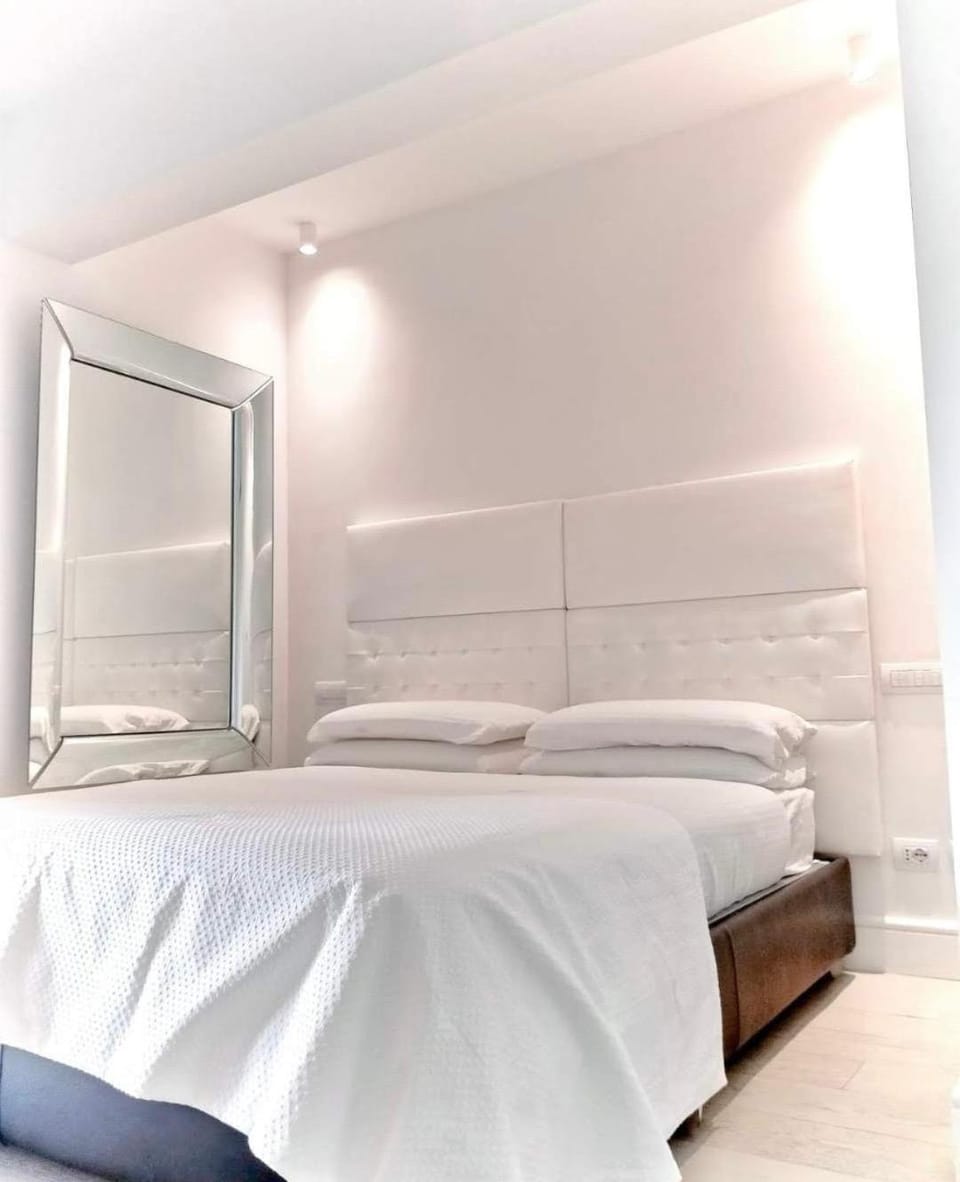 Exceptional near Vatican flat with swimming pool Apartment in Rome