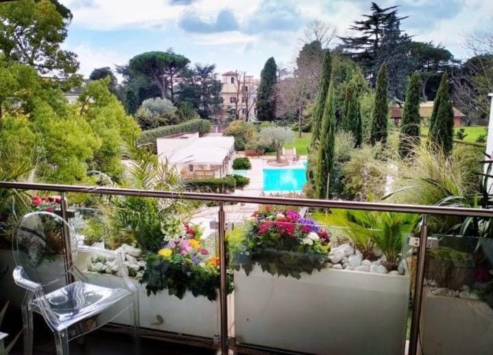 Exceptional near Vatican flat with swimming pool Apartment in Rome