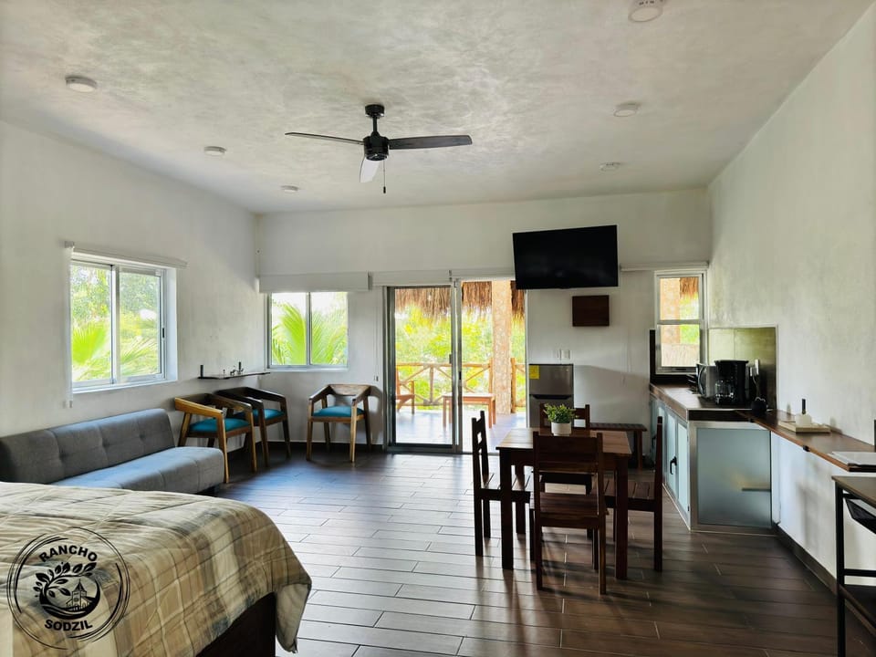 Suite Ixchel Rancho Sodzil Nature lodge in State of Quintana Roo