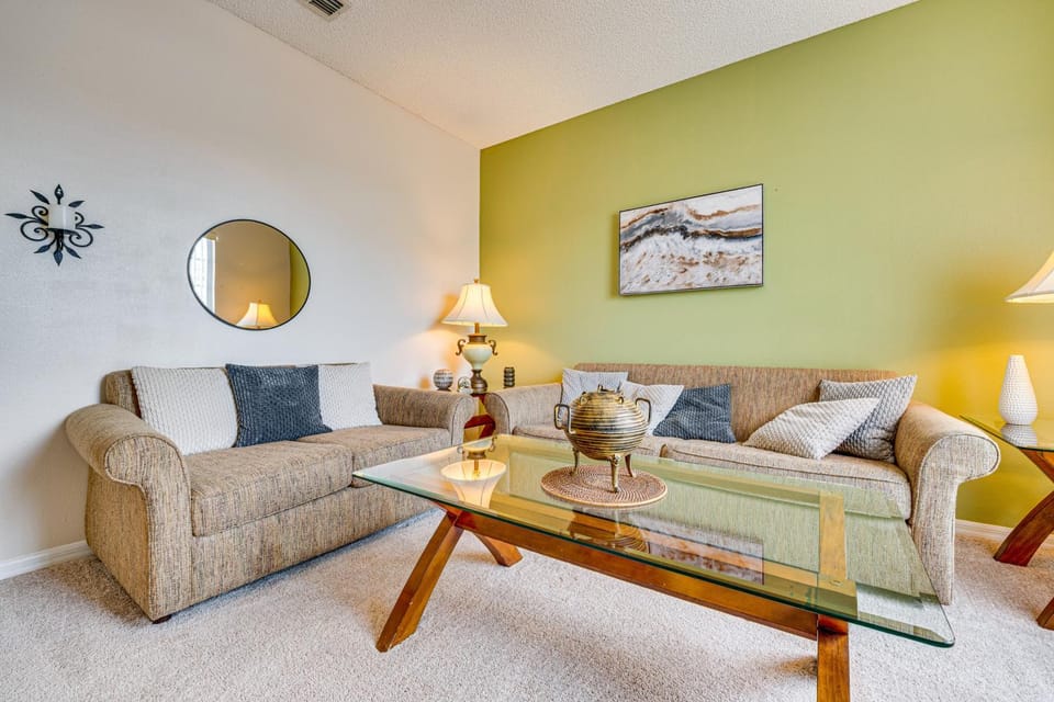 11 Mi to Disney: Home w/ Pool in Davenport! House in Osceola County