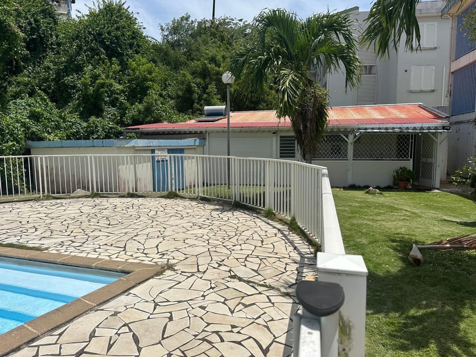 Studio LA PISCINE Apartment in Les Trois-Îlets