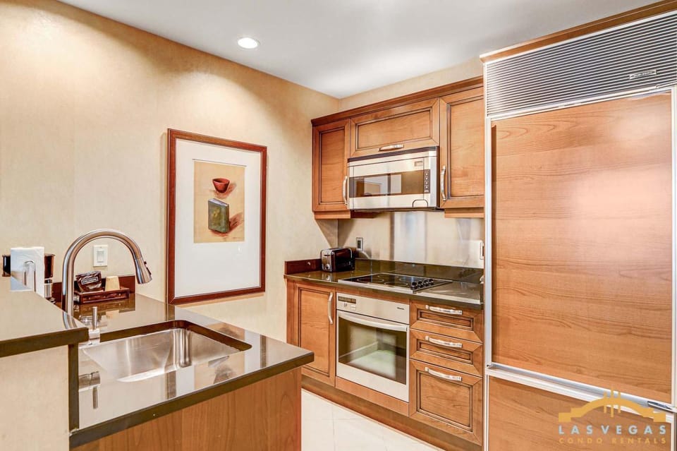 MGM Signature-02-602 1Br 2Ba Balcony Suite House in Las Vegas Strip