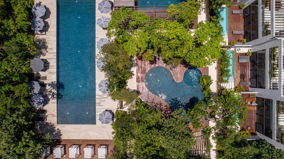 Exclusive 4BR Villa in Karanda with Pools and Paddle Villa in State of Quintana Roo
