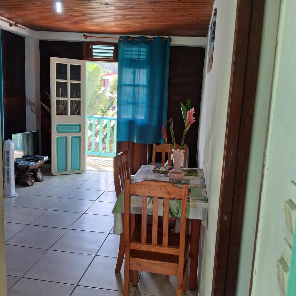 Refuge Emeraude Apartment in France