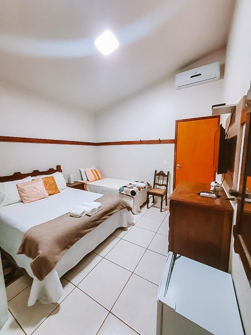 Bedroom, air conditioner