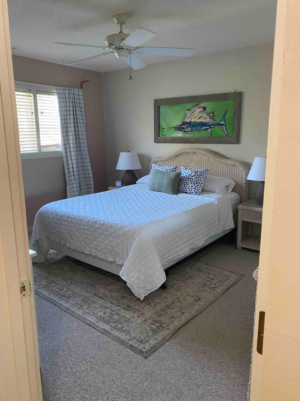 Oceanside 5BR House with Hot Tub and In-Law Suite House in Emerald Isle