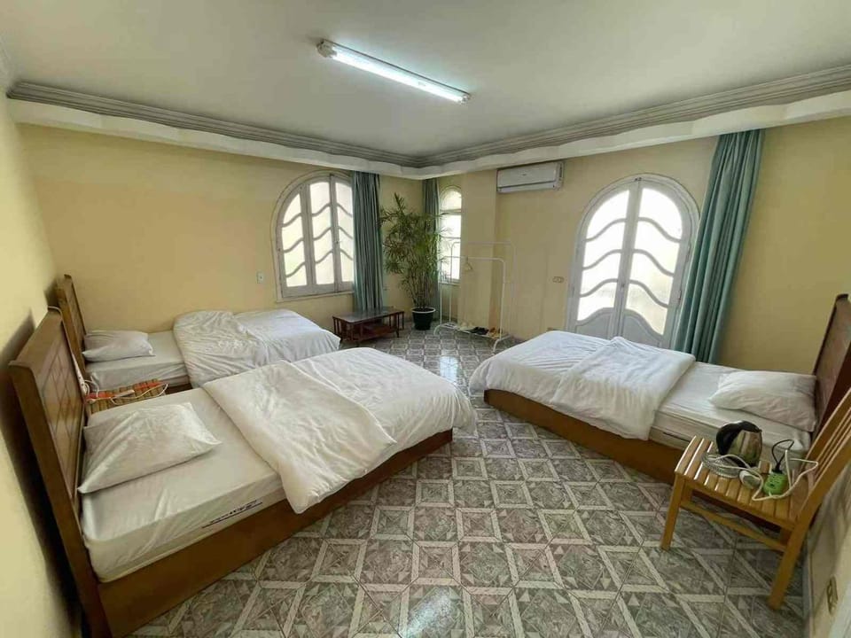 Bed, Photo of the whole room, air conditioner