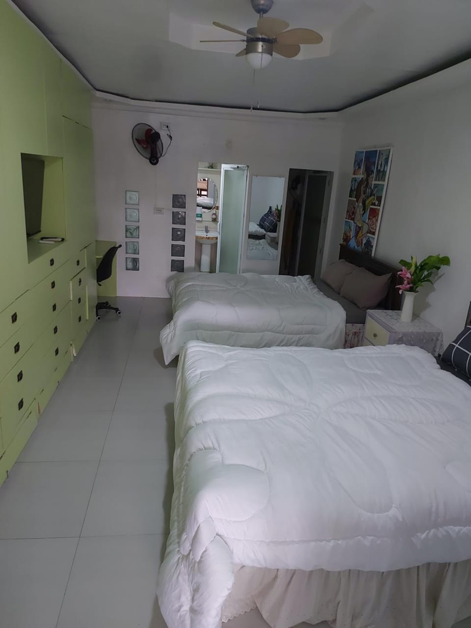 Room Calapan Vacation rental in Calabarzon