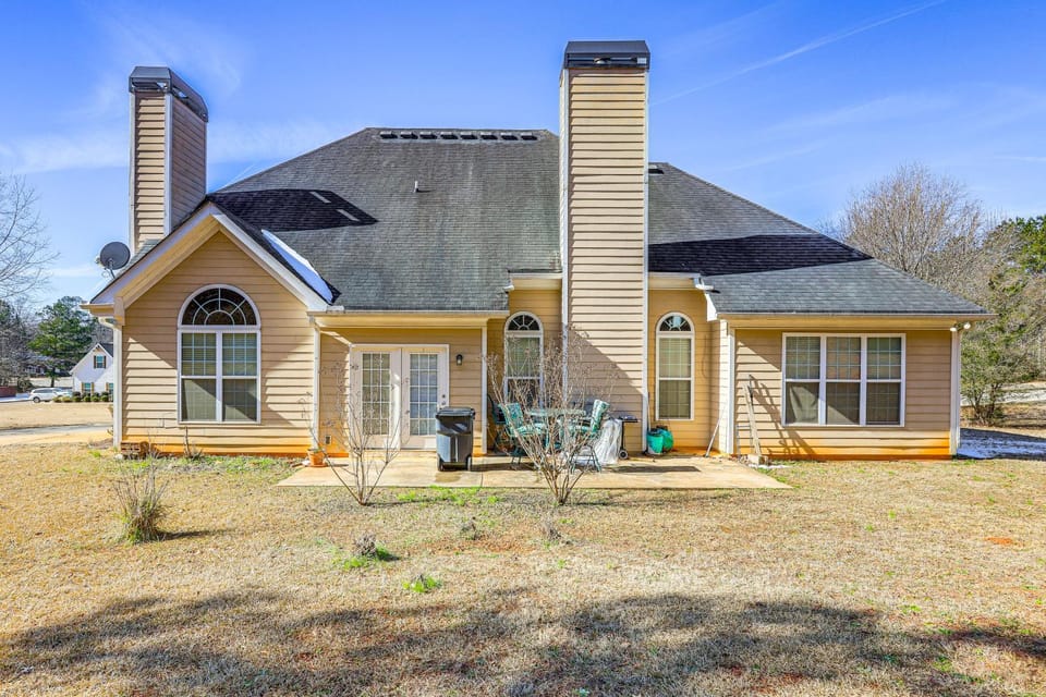 6 Mi to Southern Belle Farm: Home w/ Patio! House in Georgia