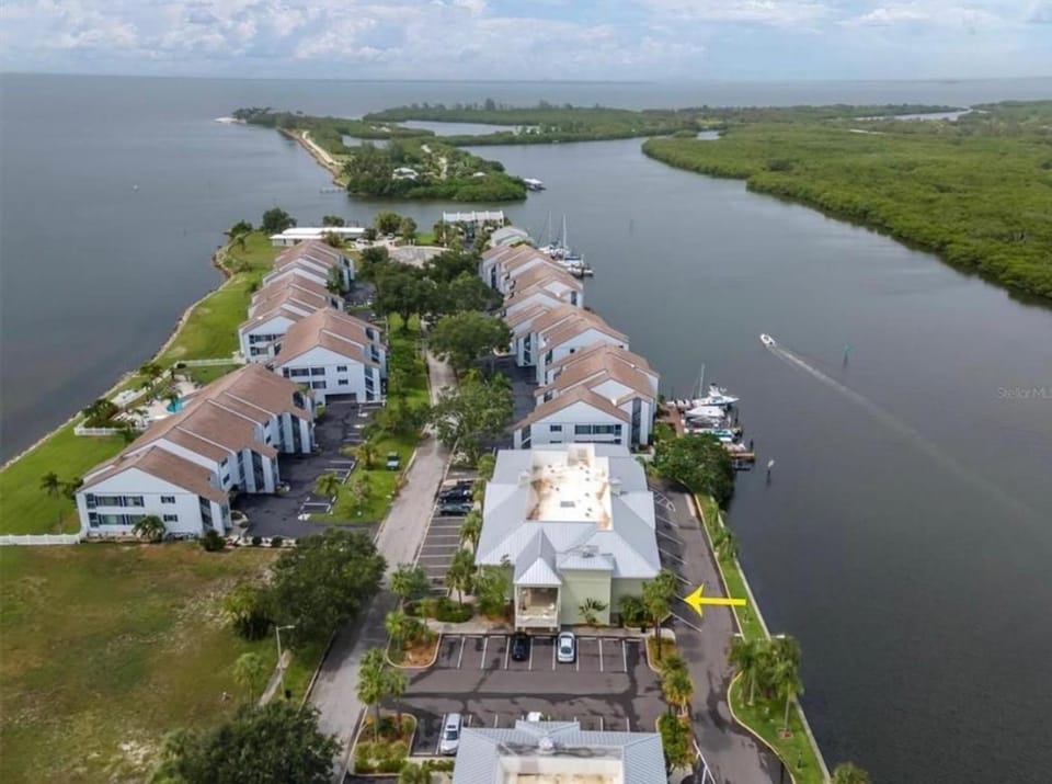 Little Harbor Resort #301 Tampa Bay FL Beach, Nautical Paradise Apartment in Ruskin