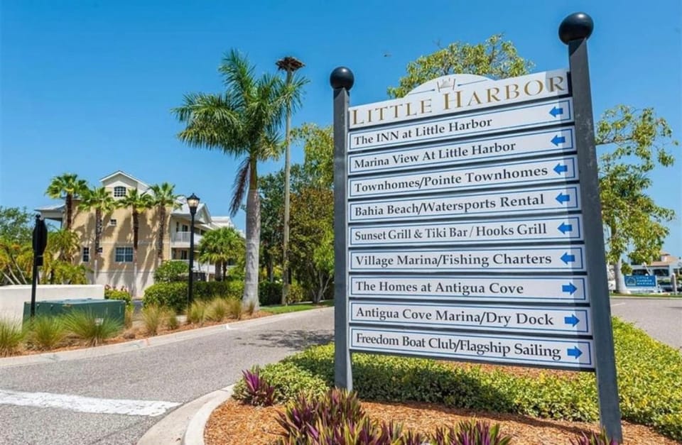 Little Harbor Resort #301 Tampa Bay FL Beach, Nautical Paradise Apartment in Ruskin
