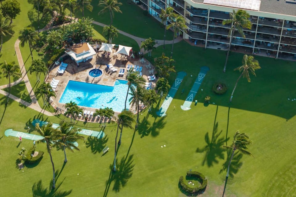 Luxury Maui Escape Ocean Views & Resort Amenities House in Kihei