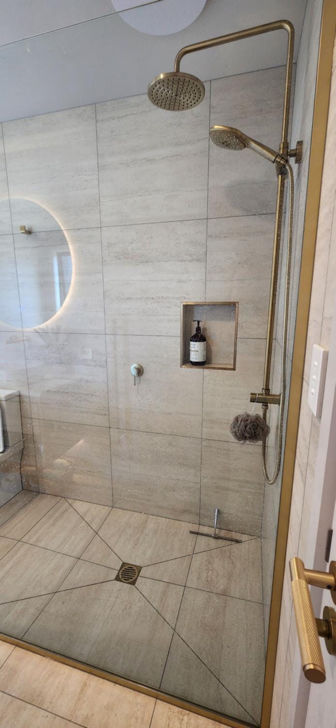 Shower, Bathroom