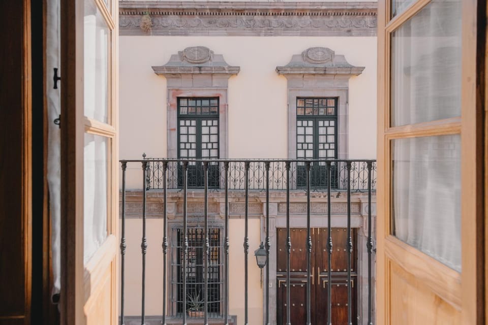 Balcony/Terrace, City view