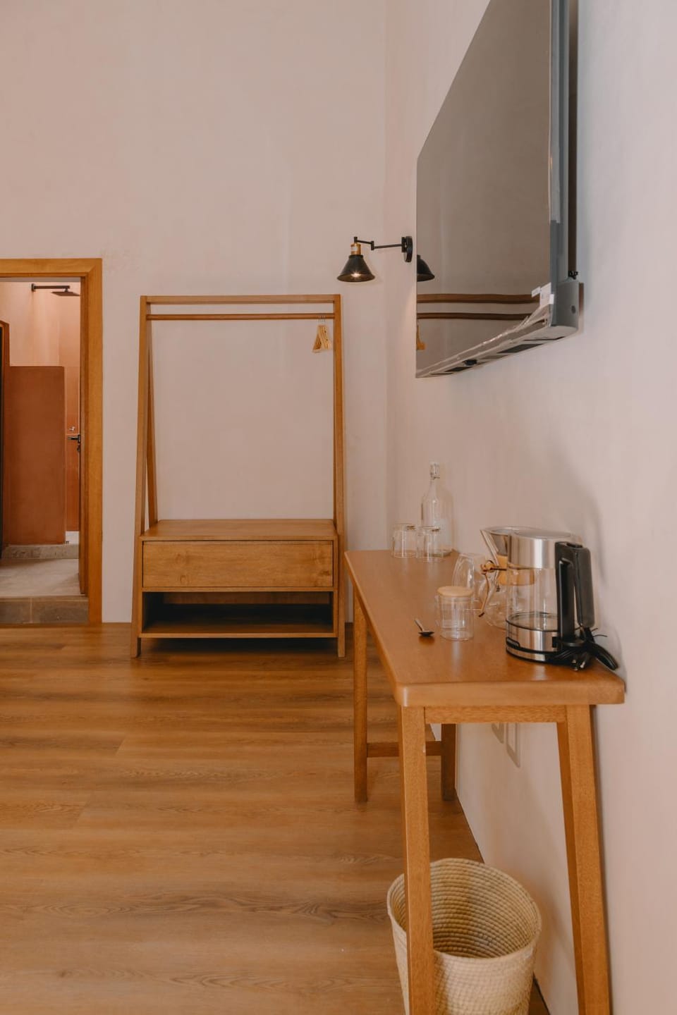 Coffee/tea facilities, Dining area, Bedroom
