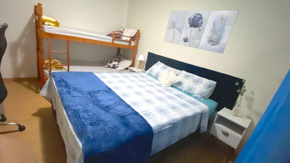 Bed, Bedroom, bunk bed
