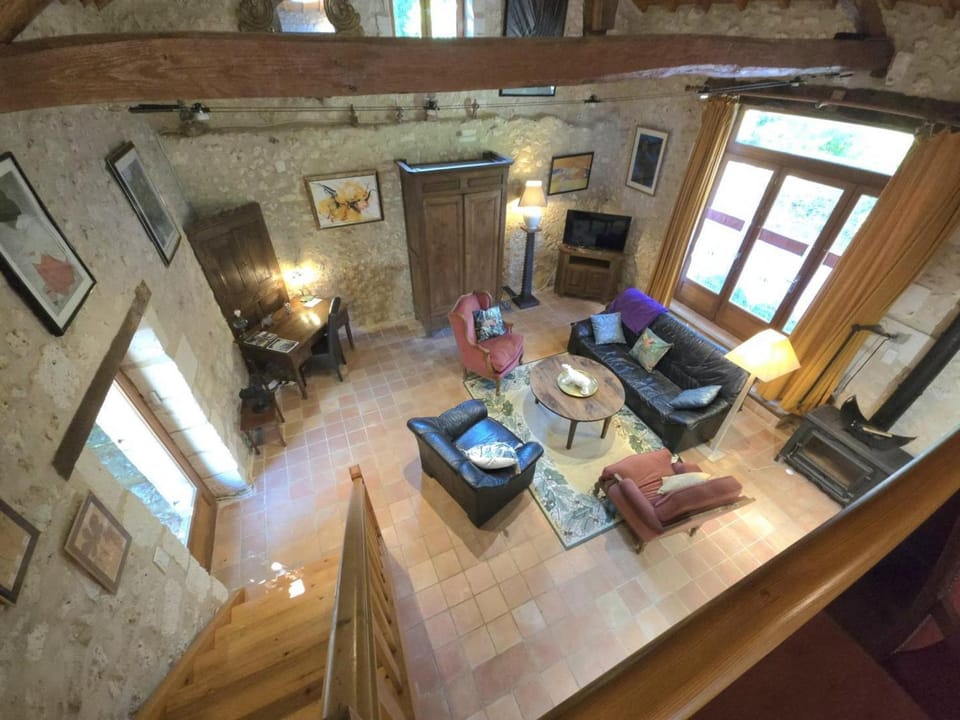 Maison de charme à Brantôme, animaux admis, parking inclus - FR-1-616-461 Apartment in Nouvelle-Aquitaine