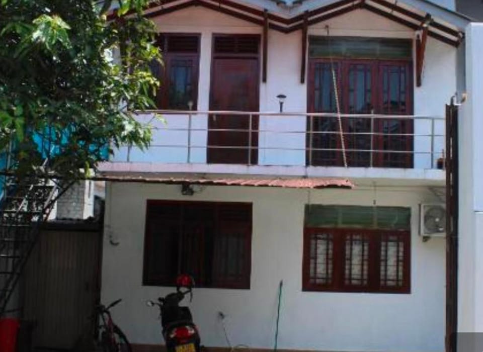Siri Garden Villa Bed and Breakfast in Dehiwala-Mount Lavinia