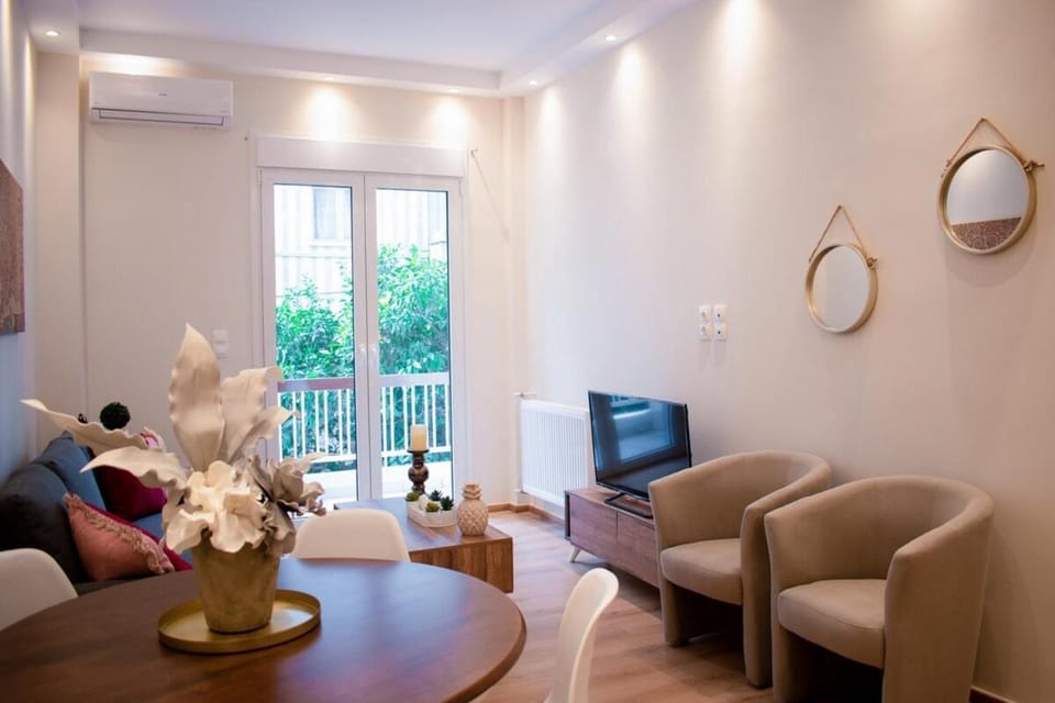 Cozy apt near the Acropolis Apartment in Athens