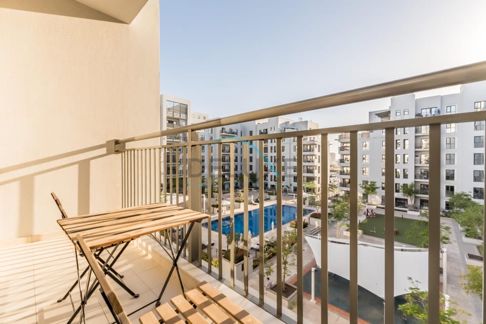 Property building, View (from property/room), Balcony/Terrace
