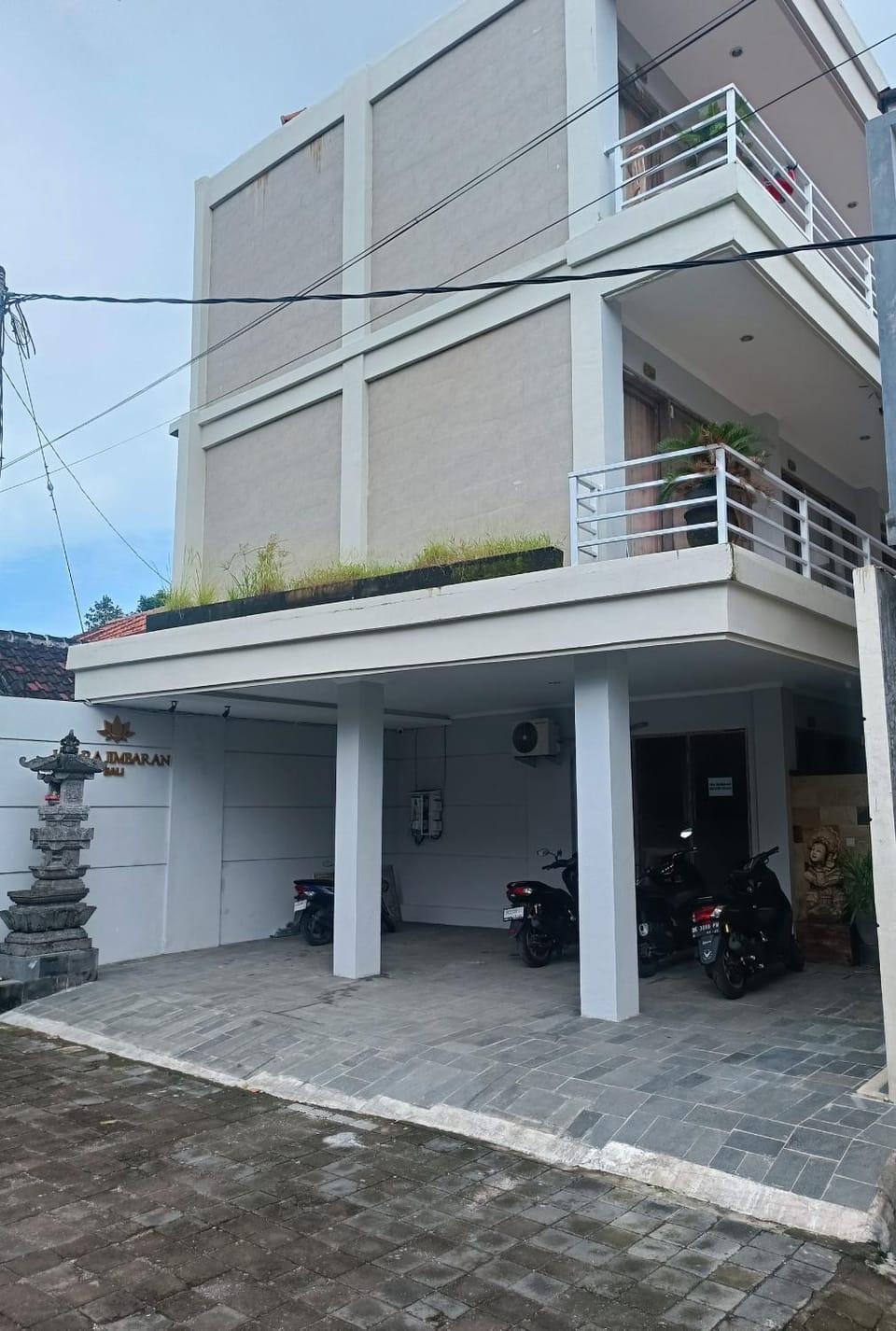 Property building, Parking