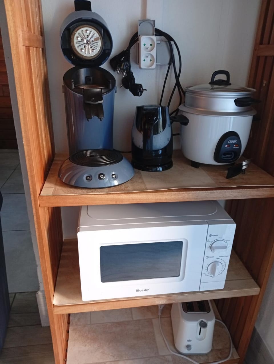 Coffee/tea facilities, Kitchen or kitchenette