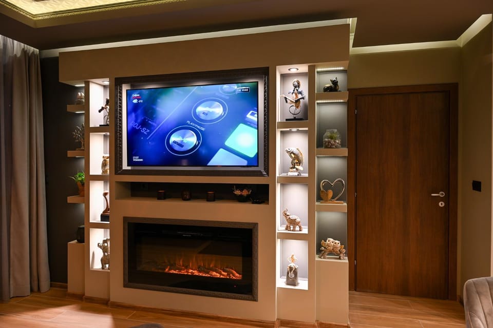 TV and multimedia, Evening entertainment