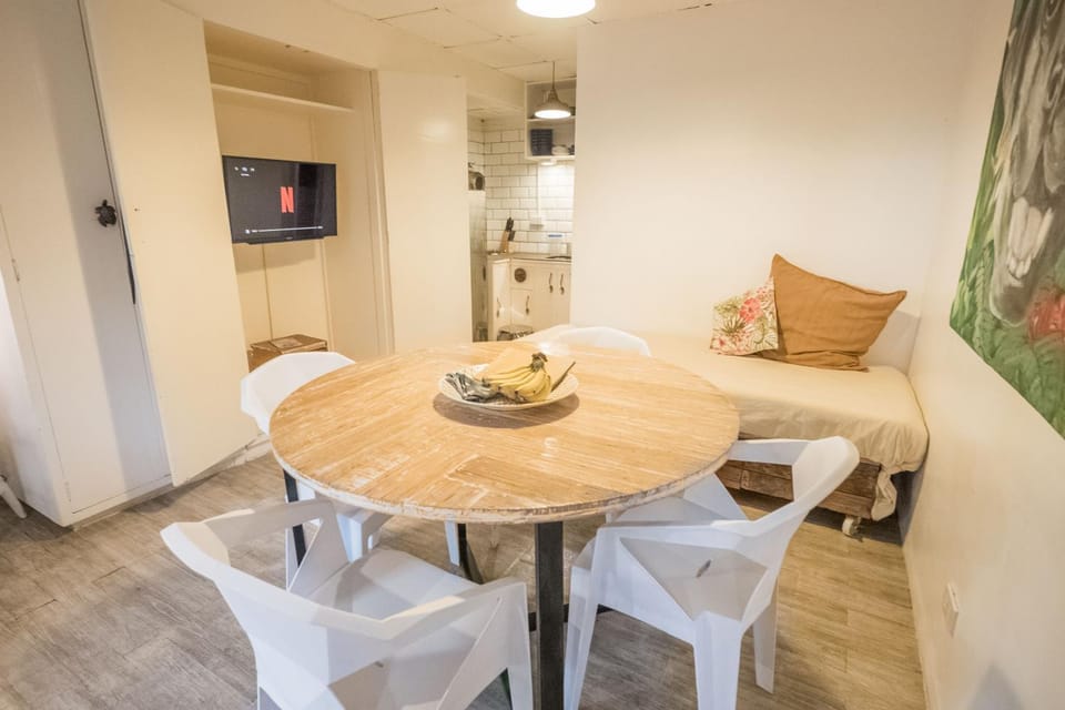 FOREST Nest with Self-Service Breakfast - Birds, Monkeys, Pet Friendly with a Fee Apartment in Subic