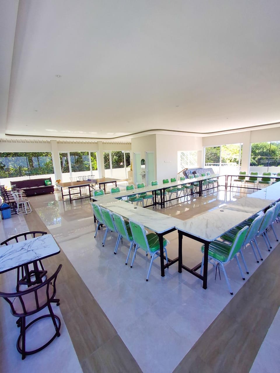 Meeting/conference room