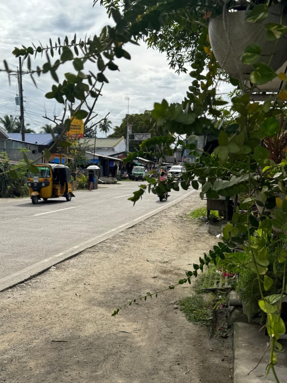 TI-RO's RENTALS Inn in Central Visayas