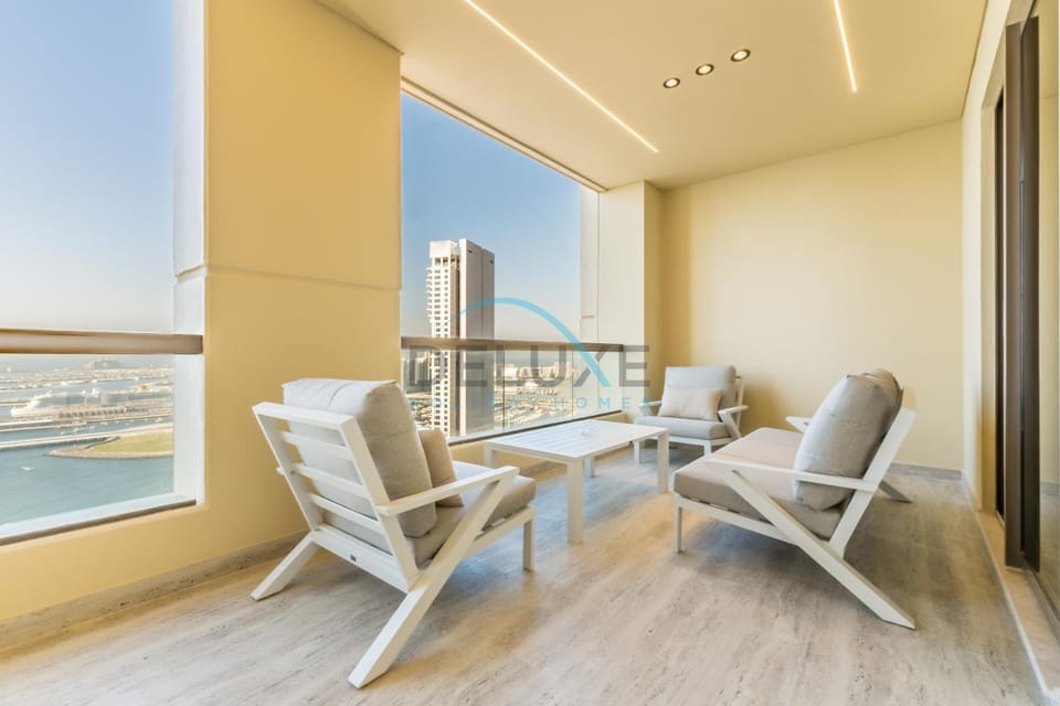 View (from property/room), Balcony/Terrace, Seating area, Sea view