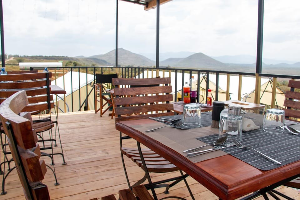 Restaurant/places to eat, Restaurant/places to eat