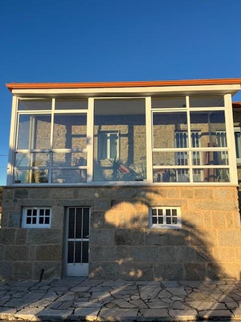 Property building, Balcony/Terrace