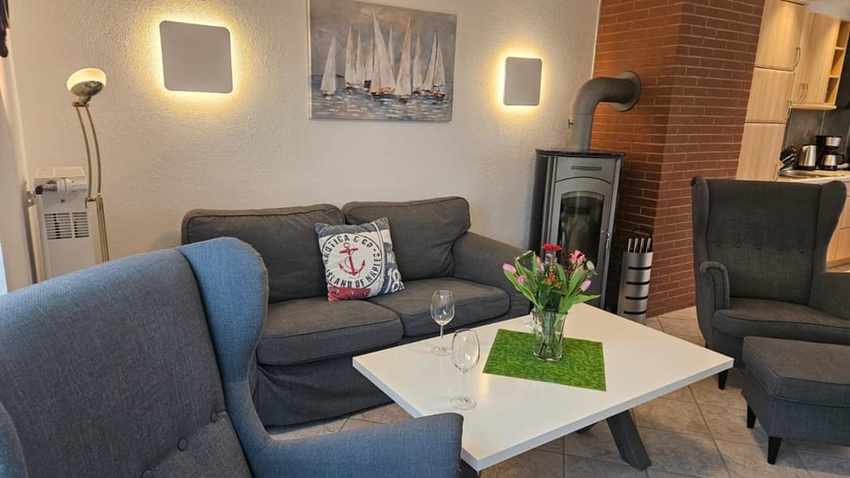 Living room, fireplace