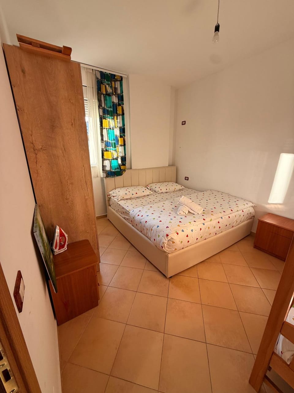 Bed, Photo of the whole room, Bedroom, wardrobe