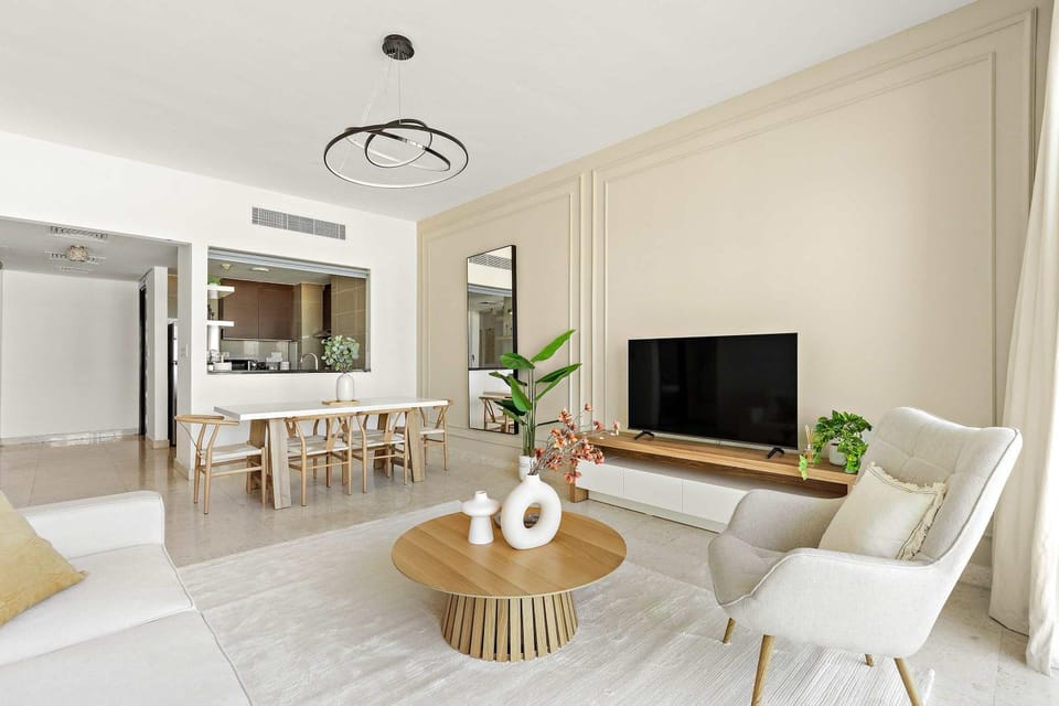 TV and multimedia, Living room, Dining area