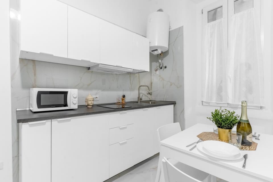 Kitchen or kitchenette, stove