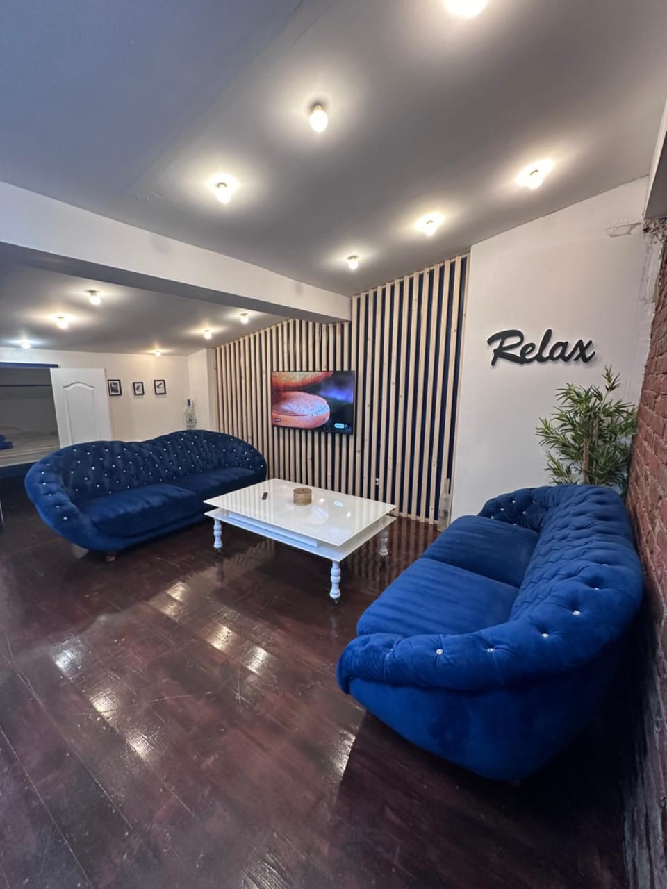 Fancy Loft Old Town Apartment in Bucharest