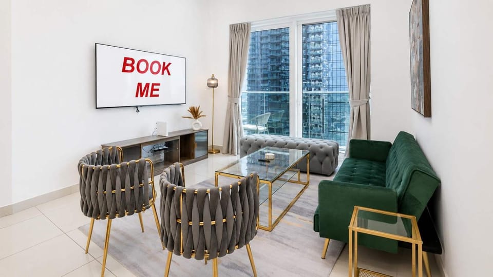 Free housekeeping visits during your stay - StayShort - Marina Views and a 3 Bedroom Apartment in Dubai Marina Apartment in Dubai
