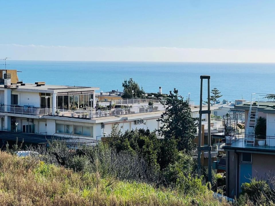 Suite Euforbia Bilo - Sanremo Apartment in Sanremo