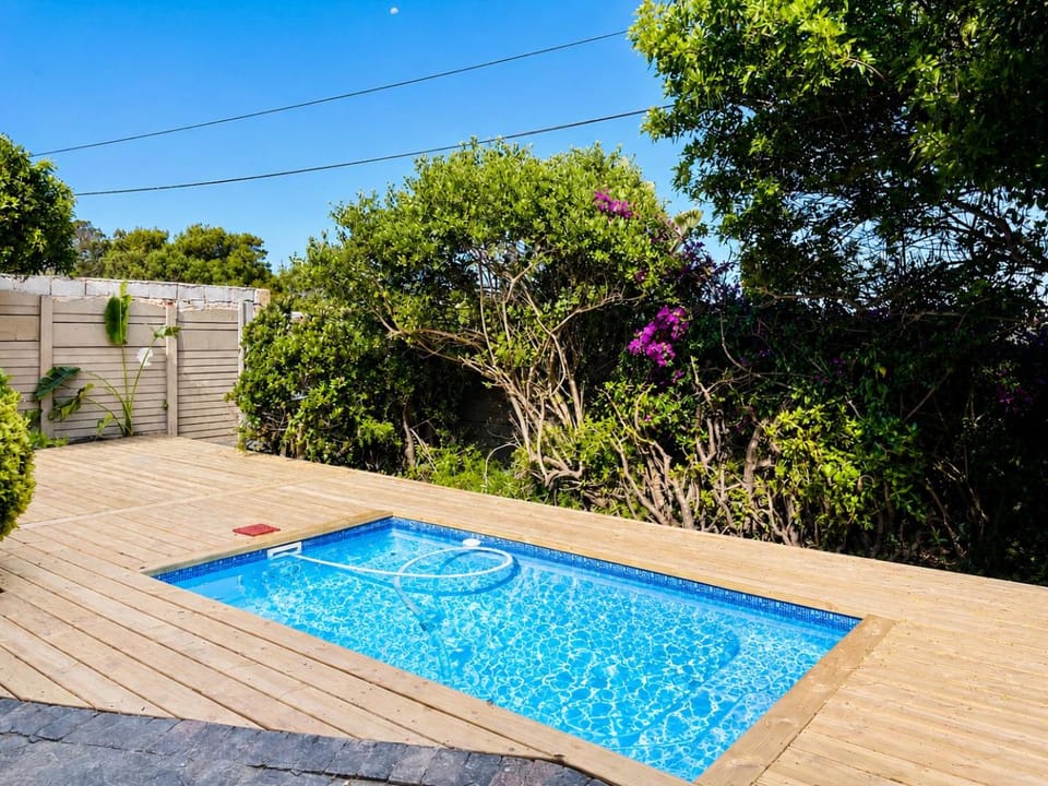 Spring, Day, Garden, Garden view, Pool view, Swimming pool