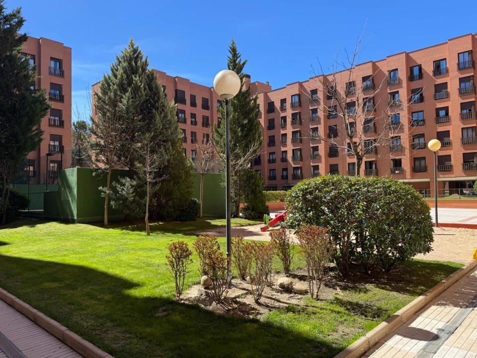 Airport Madrid Plenilunio suites beige Apartment in Madrid