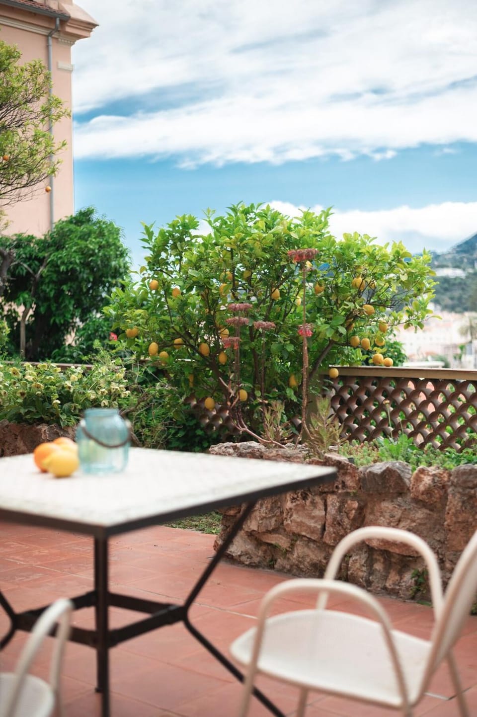 Val de Menton, Charmant 3 pièces atypique, jardin et terrasse à 7 minutes à pied du centre ville Apartment in Menton
