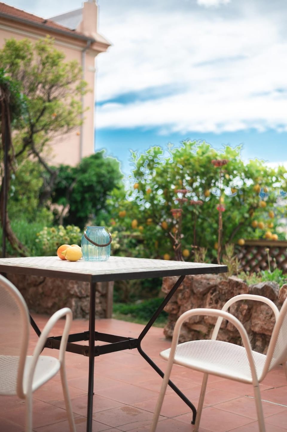 Val de Menton, Charmant 3 pièces atypique, jardin et terrasse à 7 minutes à pied du centre ville Apartment in Menton