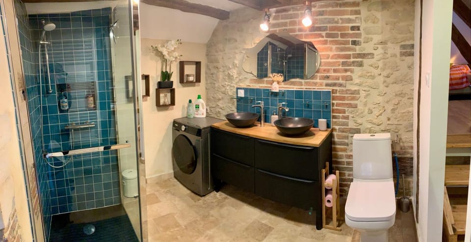 Shower, Toilet, Bathroom, washing machine
