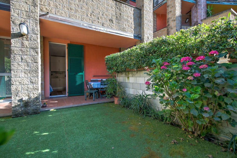 Patio, Garden