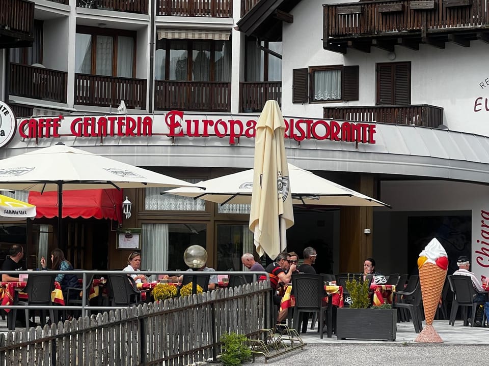 Restaurant/places to eat